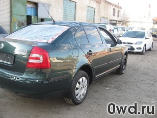 Битый автомобиль Skoda Octavia